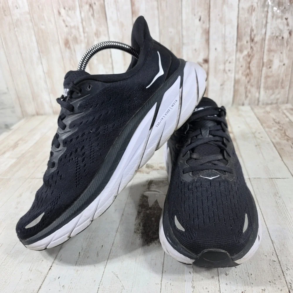 Hoka Clifton 8 Womens Running Shoes Black White 1119394 BWHT Size 9B